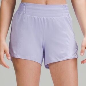 Lululemon Hotty Hot high rise shorts 4”